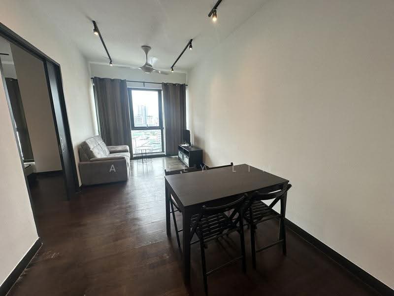 Pangsapuri untuk Dijual di V Residence Suites @ Sunway Velocity - Audrey Lim - Living Room - PropertyGuru.com.my