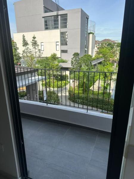 2.5-storey Terraced House for Sale in Taman Bukit Serdang (Seri Kembangan) - SOON SIANG WONG - Balcony - PropertyGuru.com.my