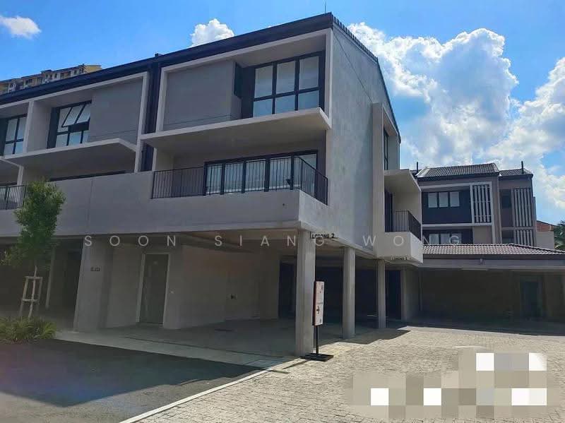 2.5-storey Terraced House for Sale in Taman Bukit Serdang (Seri Kembangan) - SOON SIANG WONG - Exterior - PropertyGuru.com.my