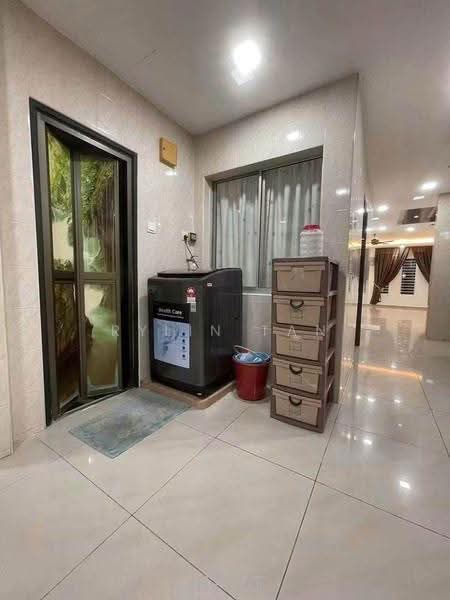2-storey Terraced House for Sale in Bandar Botanic (Klang) - Rylin Tan - Corridor - PropertyGuru.com.my