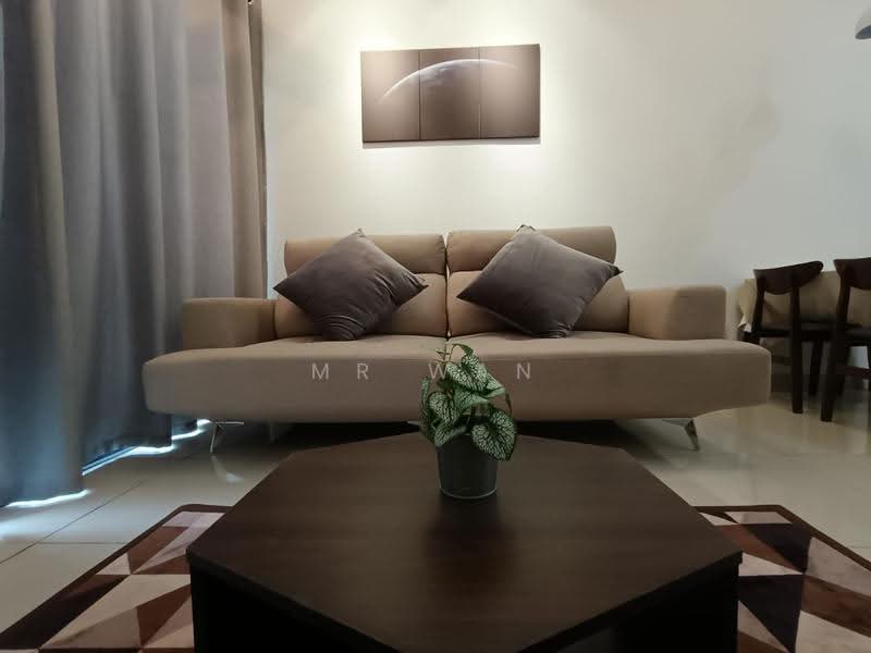 Kediaman Servis untuk Dijual di Astoria Ampang - Mr Wan - Living Room - PropertyGuru.com.my