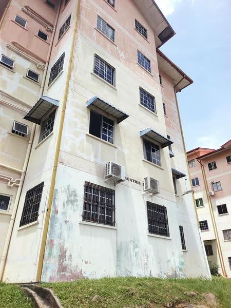 Pangsapuri untuk Dijual di Agathis Apartment (Putera Jaya Telipok) - Leslie Low - Exterior - PropertyGuru.com.my