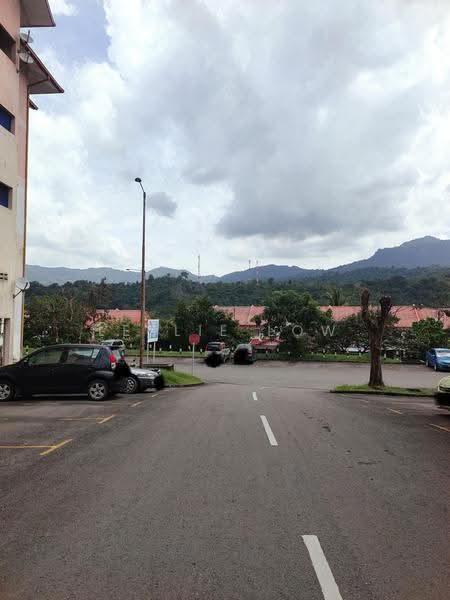 Pangsapuri untuk Dijual di Agathis Apartment (Putera Jaya Telipok) - Leslie Low - Exterior - PropertyGuru.com.my