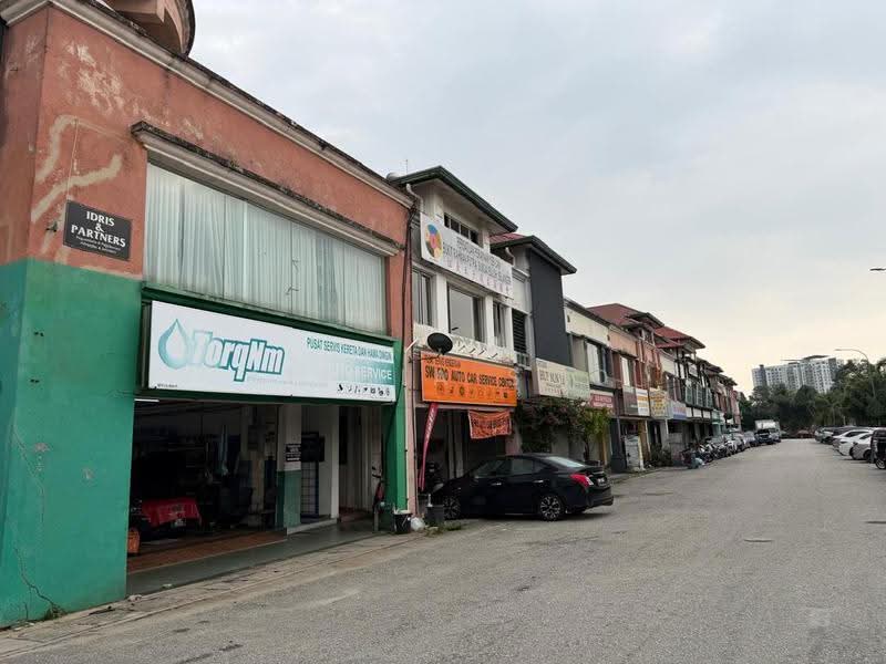 Kedai untuk Dijual di Bukit Rahman Putra (Sungai Buloh) - Alicia Soo - Exterior - PropertyGuru.com.my
