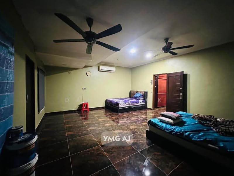 2-storey Terraced House for Sale in Bandar Botanic (Klang) - Daniel Kok - Bedroom - PropertyGuru.com.my