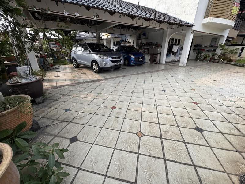 Rumah Banglo untuk Dijual di Taman Gembira (Jalan Klang Lama (Old Klang Road)) - Aaron Yiong - PropertyGuru.com.my