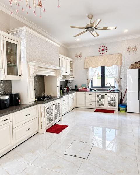 Bungalow House for Sale in Puchong (Selangor) - Rainnee Cheong - PropertyGuru.com.my