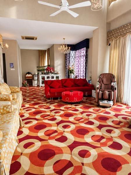 Bungalow House for Sale in Puchong (Selangor) - Rainnee Cheong - Living Room - PropertyGuru.com.my