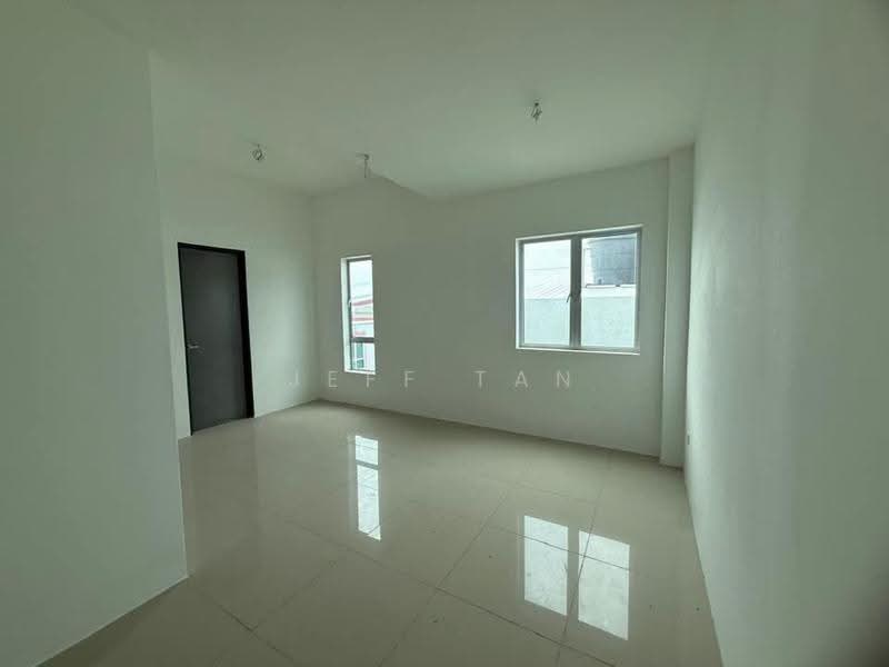 Semi-Detached House for Sale in Panorama Lapangan Saujana (Green Park) (Ipoh) - Jeff Tan - Interior - PropertyGuru.com.my