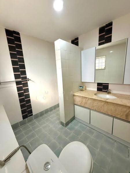 Bungalow House for Sale in Lavender Heights (Senawang) - Madam Lolaliza - Bathroom - PropertyGuru.com.my