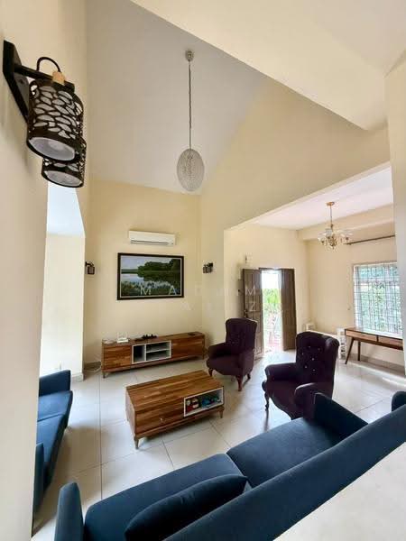 Bungalow House for Sale in Lavender Heights (Senawang) - Madam Lolaliza - Living Room - PropertyGuru.com.my