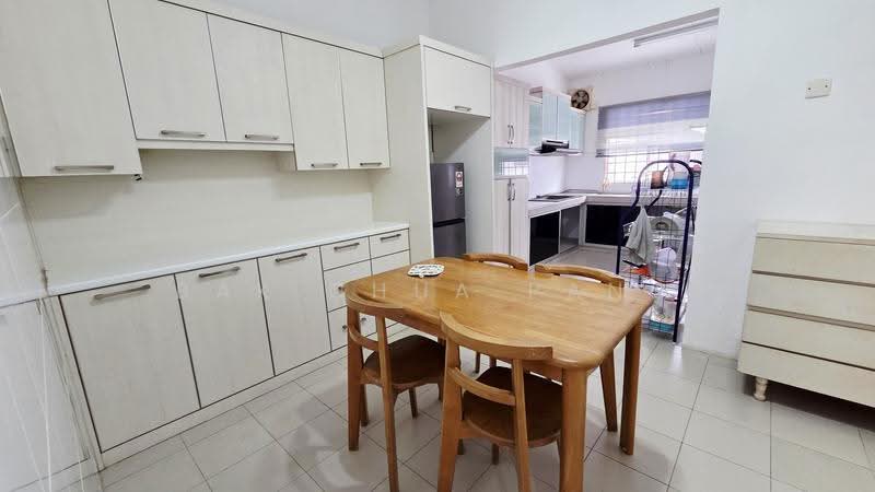 Rumah Teres untuk Dijual di Seremban 3 (Rasah) - Bak Chua Pang - Kitchen - PropertyGuru.com.my