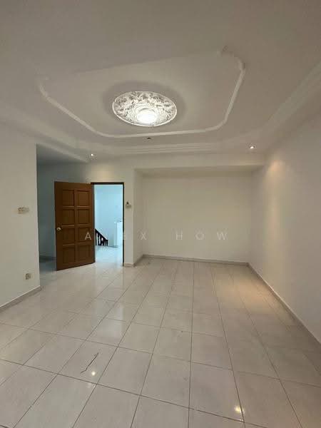 2-storey Terraced House for Rent in Permas Jaya (Johor) - Alex How - Interior - PropertyGuru.com.my