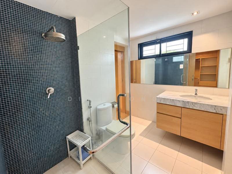 Semi-Detached House for Rent in Bangsar (Kuala Lumpur) - Dixon Ong - Bathroom - PropertyGuru.com.my