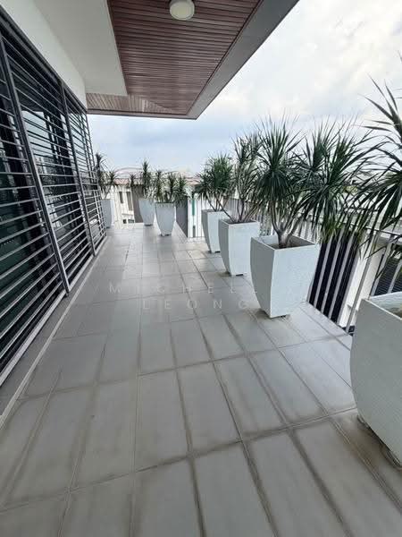 Terraced House for Sale in Duta Villa (Setia Alam) - Michelle Leong - Balcony - PropertyGuru.com.my