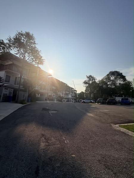 Terraced House for Sale in Duta Villa (Setia Alam) - Michelle Leong - Exterior - PropertyGuru.com.my