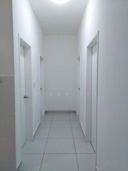 Kediaman Servis untuk Dijual di You Residences @ You City - Ho Kah Yee - Corridor - PropertyGuru.com.my