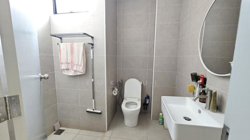 Cluster House for Sale in Setia Tropika (Johor Bahru) - Kok Hui - Bathroom - PropertyGuru.com.my
