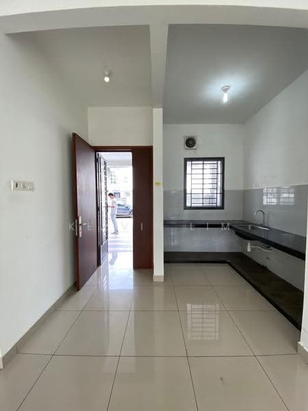 Terraced House for Sale in Masai (Johor) - Kelvin Lim - Kitchen - PropertyGuru.com.my