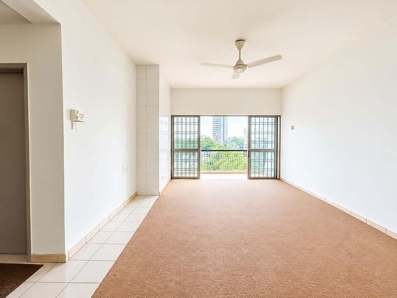 Apartment for Sale at Larkin Utama (Menara Metro Larkin) - N. Melisa - Living Room - PropertyGuru.com.my