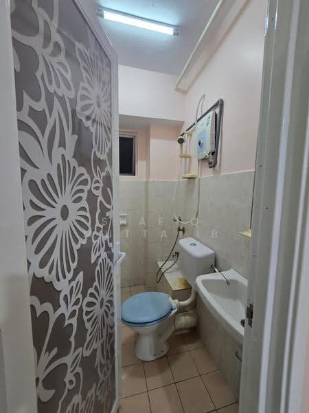 Pangsapuri untuk Disewa di Pangsapuri Lestari - Shafiq Muttalib - Bathroom - PropertyGuru.com.my