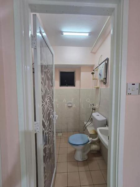 Pangsapuri untuk Disewa di Pangsapuri Lestari - Shafiq Muttalib - Bathroom - PropertyGuru.com.my