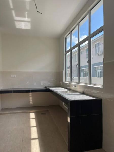 Rumah Teres 2-Tingkat untuk Dijual di Bandar Baru Sri Klebang (Chemor) - Gary Tang - Kitchen - PropertyGuru.com.my
