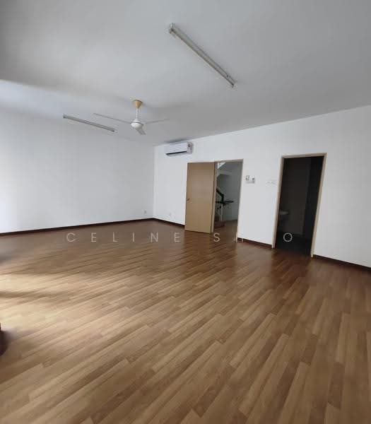 Rumah Teres 3-Tingkat untuk Disewa di Mutiara Bukit Jalil (Bukit Jalil) - Celine Shoo - Living Room - PropertyGuru.com.my