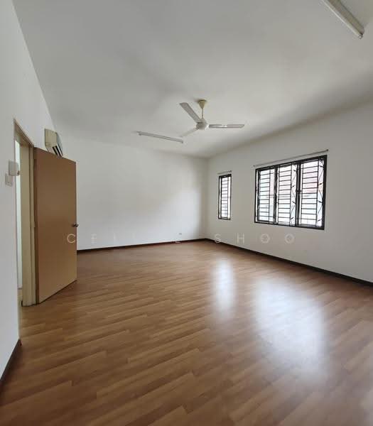 Rumah Teres 3-Tingkat untuk Disewa di Mutiara Bukit Jalil (Bukit Jalil) - Celine Shoo - Living Room - PropertyGuru.com.my