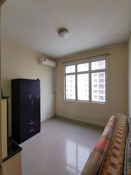 Apartment for Sale at Kipark Apartment - Kelvin Lim - Bedroom - PropertyGuru.com.my