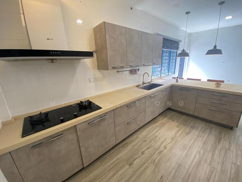 Rumah Teres 2-Tingkat untuk Disewa di Rawang (Selangor) - Michael Siong - Kitchen - PropertyGuru.com.my