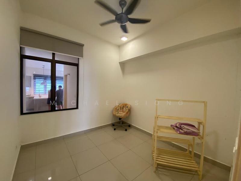 Rumah Teres 2-Tingkat untuk Disewa di Rawang (Selangor) - Michael Siong - Living Room - PropertyGuru.com.my