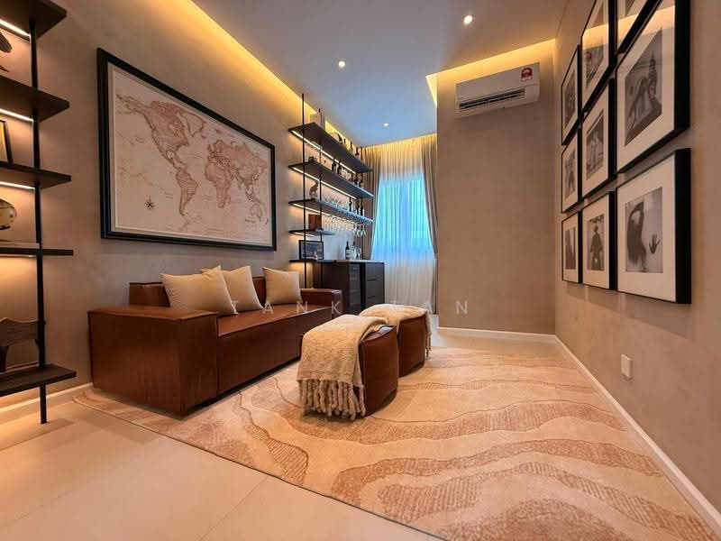 Rumah Teres 2-Tingkat untuk Dijual di Bandar Gamuda Cove (Dengkil) - Tank Tan - Living Room - PropertyGuru.com.my