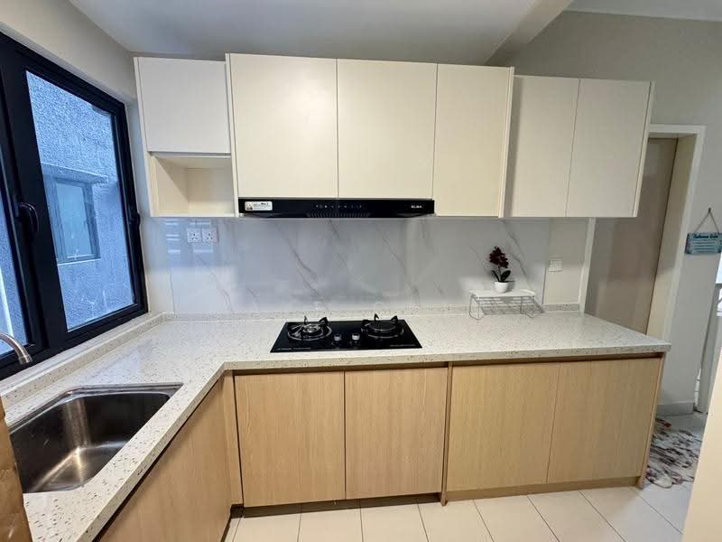 Kediaman Servis untuk Disewa di Residensi Bukit Tiara - Kays Chin - PropertyGuru.com.my