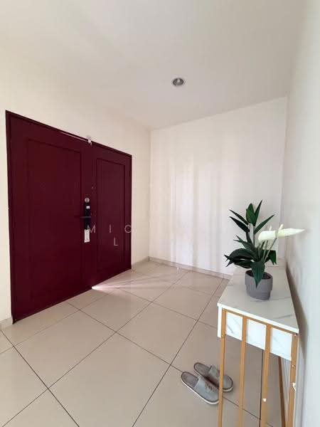 Bungalow House for Sale in Taman Saujana (Klang) - Michelle Leong - Entrance - PropertyGuru.com.my