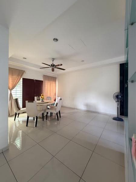 Bungalow House for Sale in Taman Saujana (Klang) - Michelle Leong - Dining Room - PropertyGuru.com.my