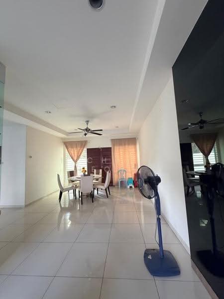 Bungalow House for Sale in Taman Saujana (Klang) - Michelle Leong - Dining Room - PropertyGuru.com.my