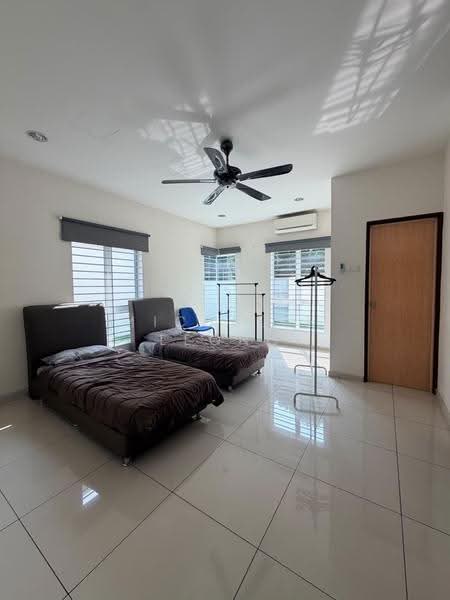 Bungalow House for Sale in Taman Saujana (Klang) - Michelle Leong - Bedroom - PropertyGuru.com.my