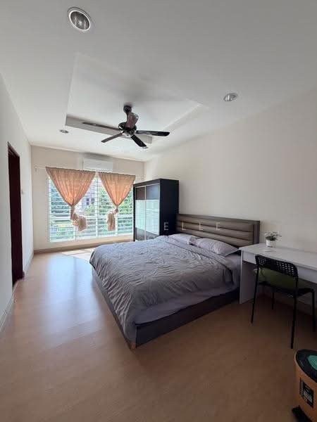 Bungalow House for Sale in Taman Saujana (Klang) - Michelle Leong - Bedroom - PropertyGuru.com.my