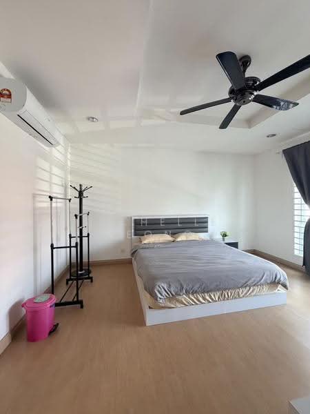 Bungalow House for Sale in Taman Saujana (Klang) - Michelle Leong - Bedroom - PropertyGuru.com.my