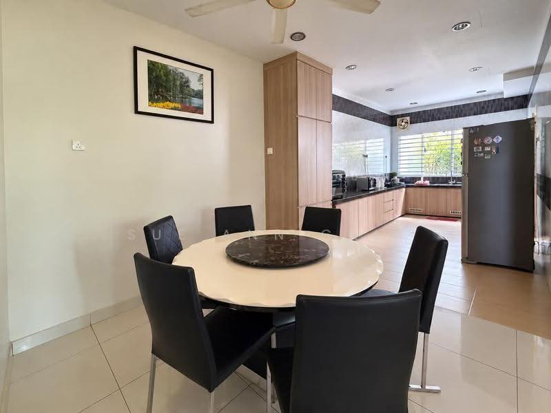 Semi-Detached House for Sale in Taman Nusa Bestari (Iskandar Puteri (Nusajaya)) - Sue Ann Chia - Dining Room - PropertyGuru.com.my