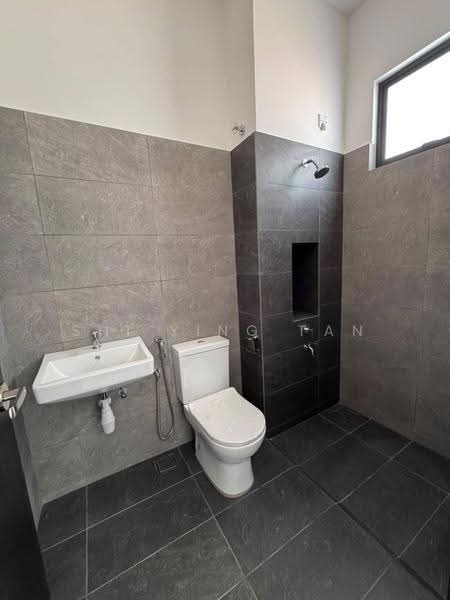 2-storey Terraced House for Sale in Taman Impian Emas (Skudai) - Shi Ying Tan - Bathroom - PropertyGuru.com.my