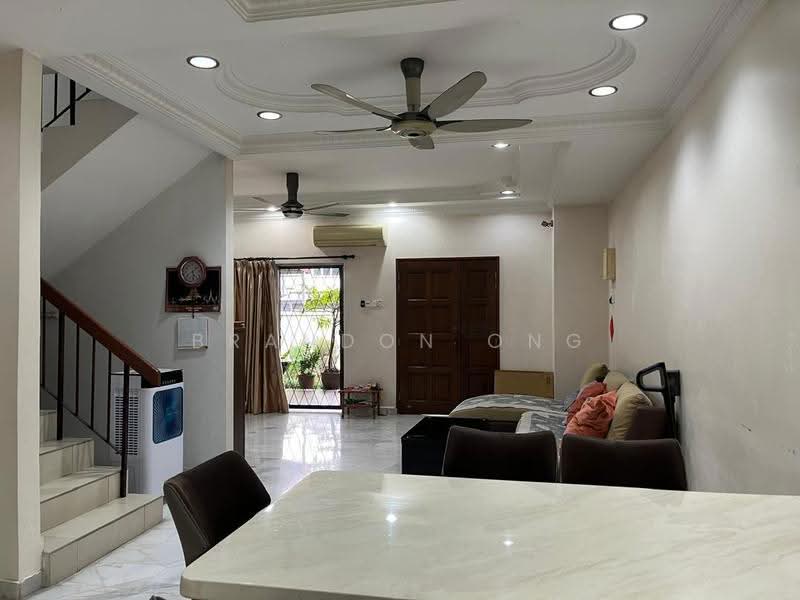 2-storey Terraced House for Sale in Taman Bukit Maluri (Kepong) - Brandon Ong - Living Room - PropertyGuru.com.my