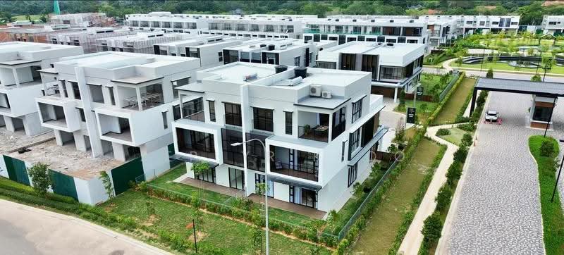 Rumah Teres 2-Tingkat untuk Dijual di Gelang Patah (Johor) - Zephyr Khoo - PropertyGuru.com.my