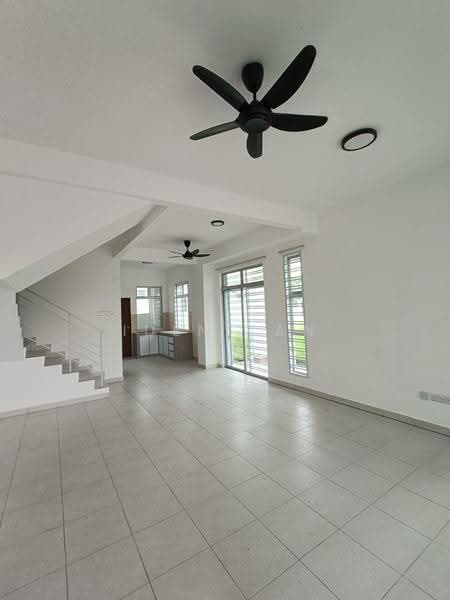 Rumah Teres 2-Tingkat untuk Dijual di Taman Pulai Mutiara (Iskandar Puteri (Nusajaya)) - Iden Tan - Living Room - PropertyGuru.com.my