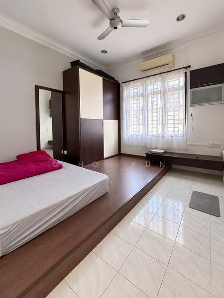 2-storey Terraced House for Sale in Taman Kulai Utama (Kulai) - U Hon Kun - Bedroom - PropertyGuru.com.my