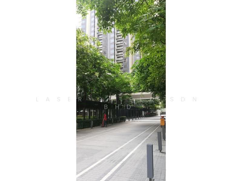 Pangsapuri untuk Dijual di St Mary Residences - Siew Guan - Greenery walkway - PropertyGuru.com.my
