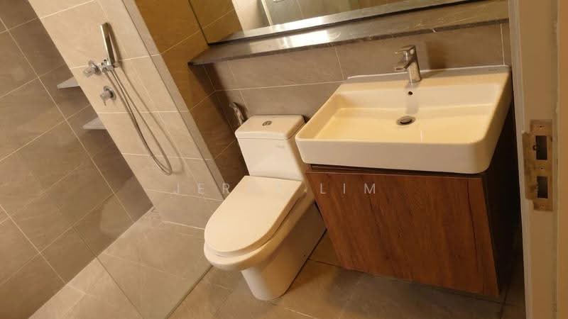 Condominium for Sale at Grand Medini - Jerry Lim - Bathroom - PropertyGuru.com.my