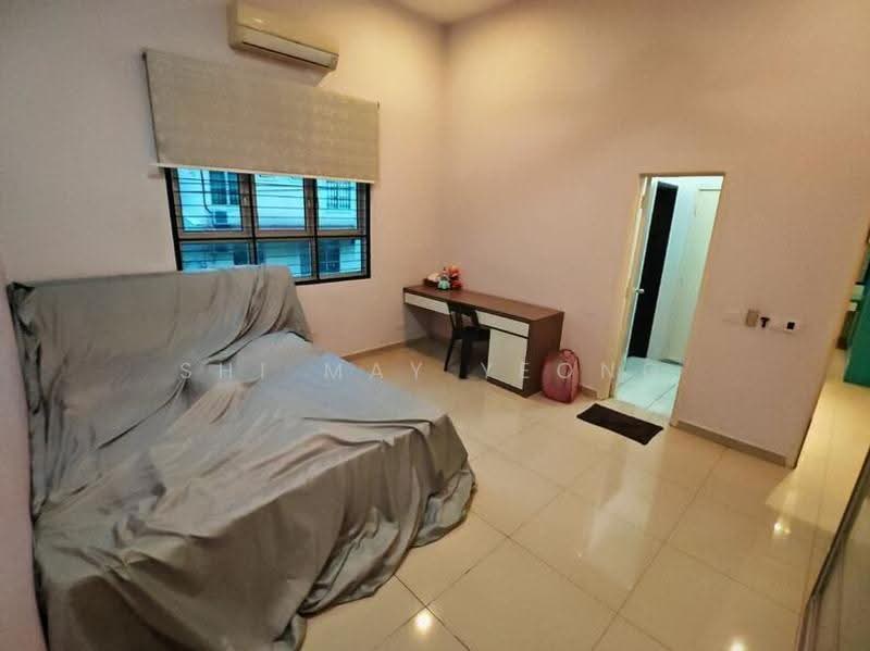 Semi-Detached House for Sale in Nusa Duta (Iskandar Puteri (Nusajaya)) - Shi May Yeong - Bedroom - PropertyGuru.com.my
