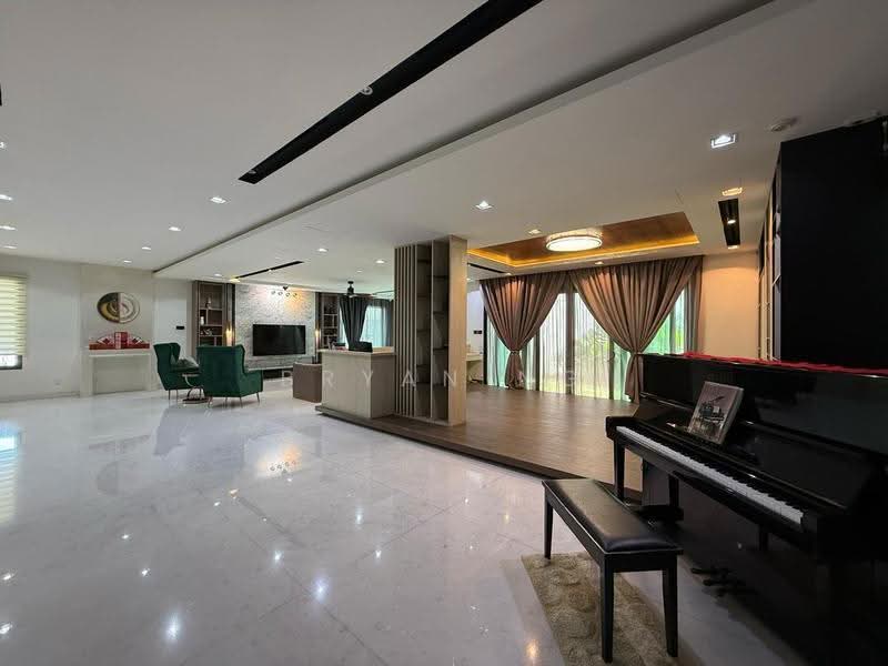 Link Bungalow for Sale in Jade Hills (Kajang) - Bryan Ng - Living Room - PropertyGuru.com.my